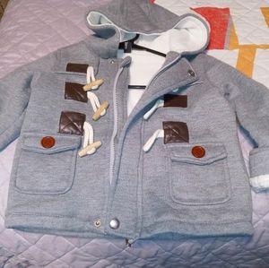 6-9 months Infant Jacket w/hood by Joyen